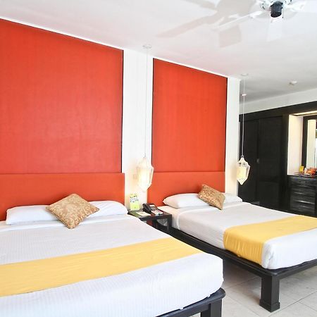 Club Punta Fuego Hotel Nasugbu Ngoại thất bức ảnh