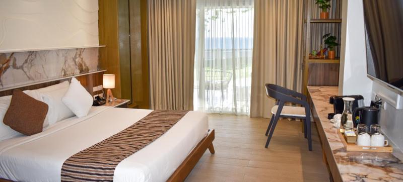 Club Punta Fuego Hotel Nasugbu Ngoại thất bức ảnh