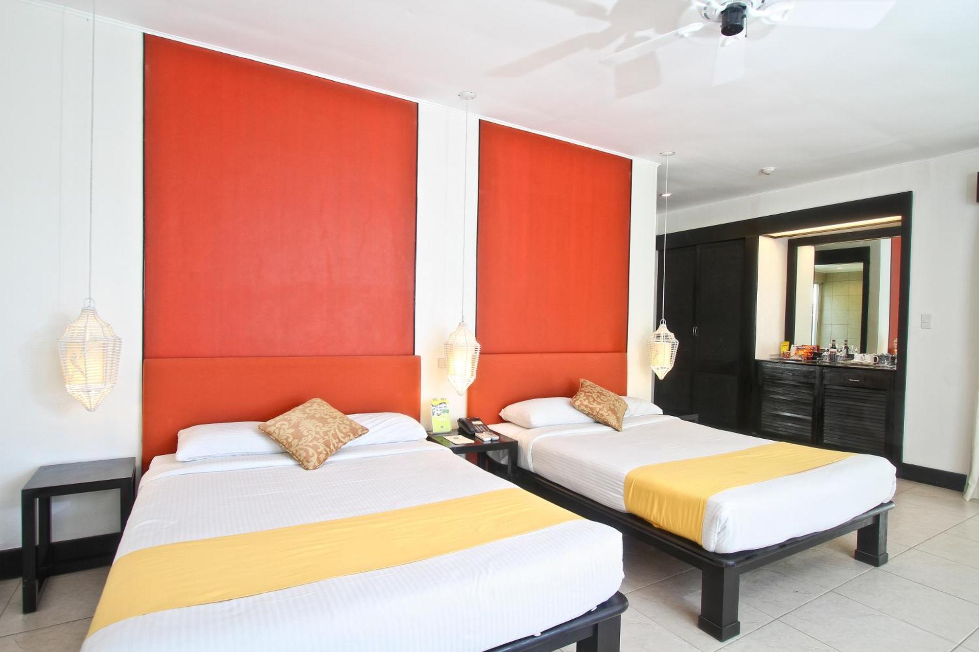 Club Punta Fuego Hotel Nasugbu Ngoại thất bức ảnh