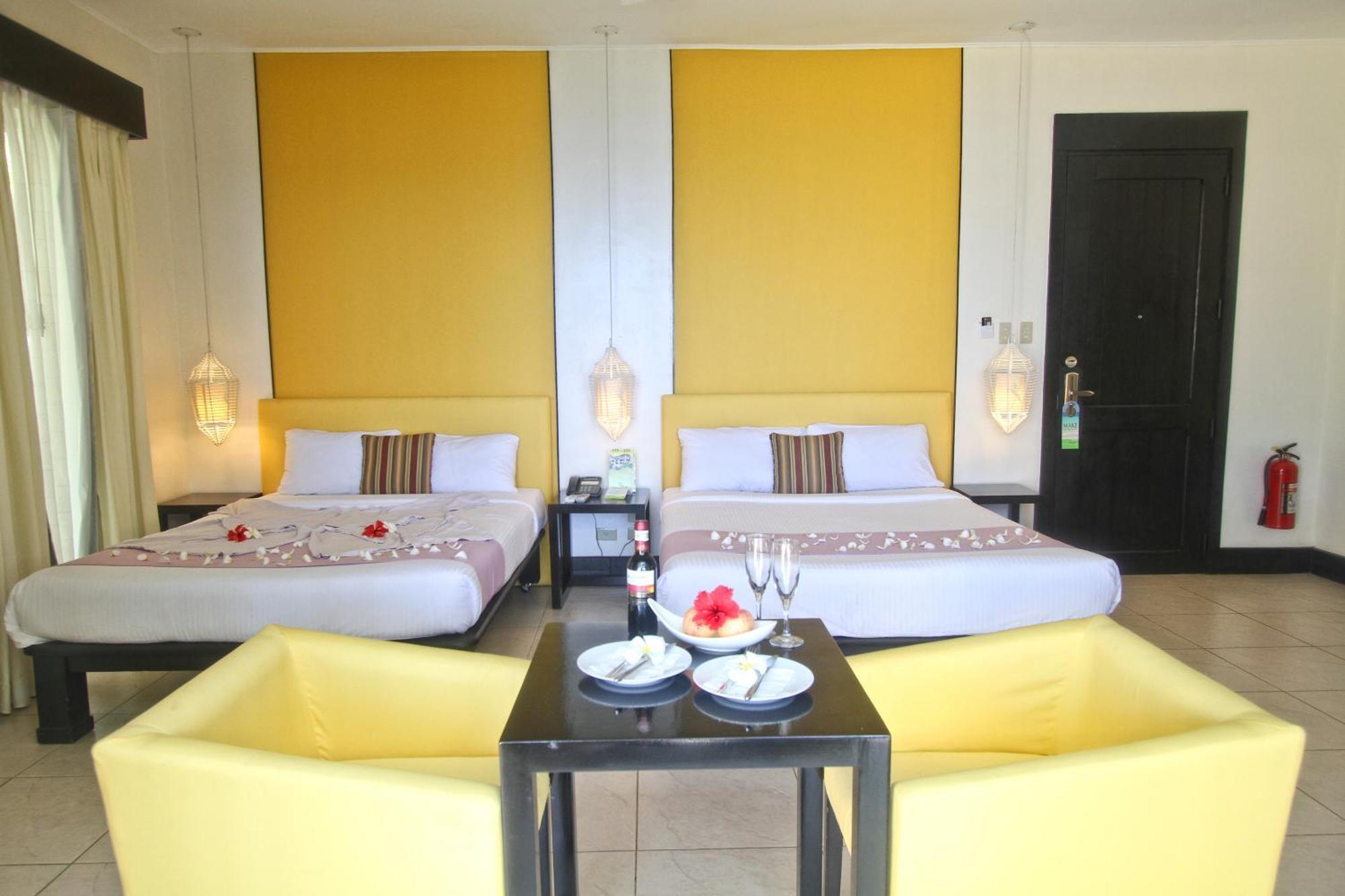 Club Punta Fuego Hotel Nasugbu Ngoại thất bức ảnh