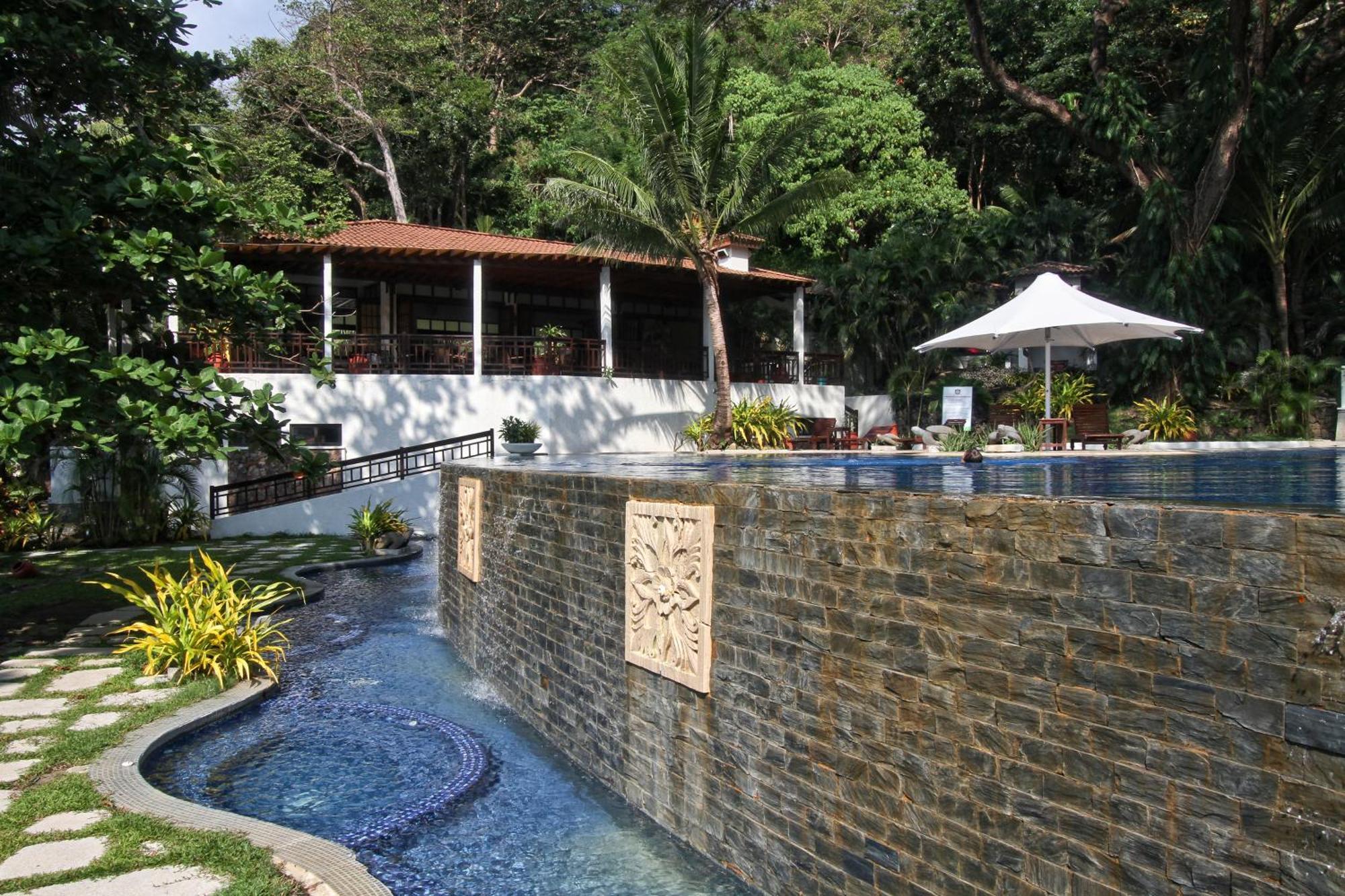 Club Punta Fuego Hotel Nasugbu Ngoại thất bức ảnh