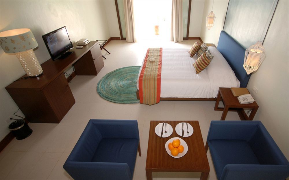 Club Punta Fuego Hotel Nasugbu Ngoại thất bức ảnh