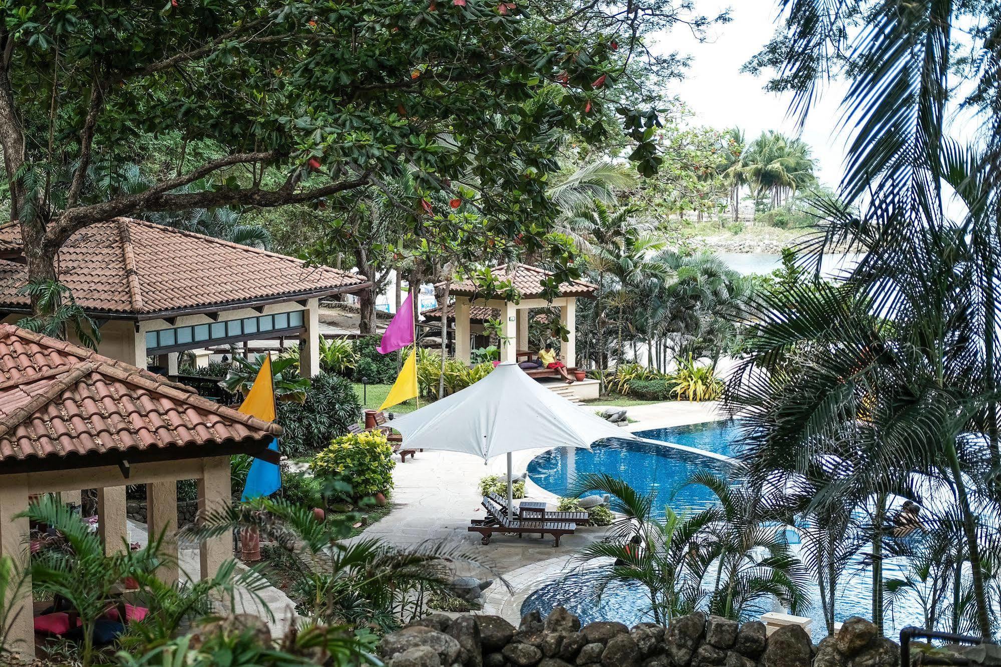 Club Punta Fuego Hotel Nasugbu Ngoại thất bức ảnh