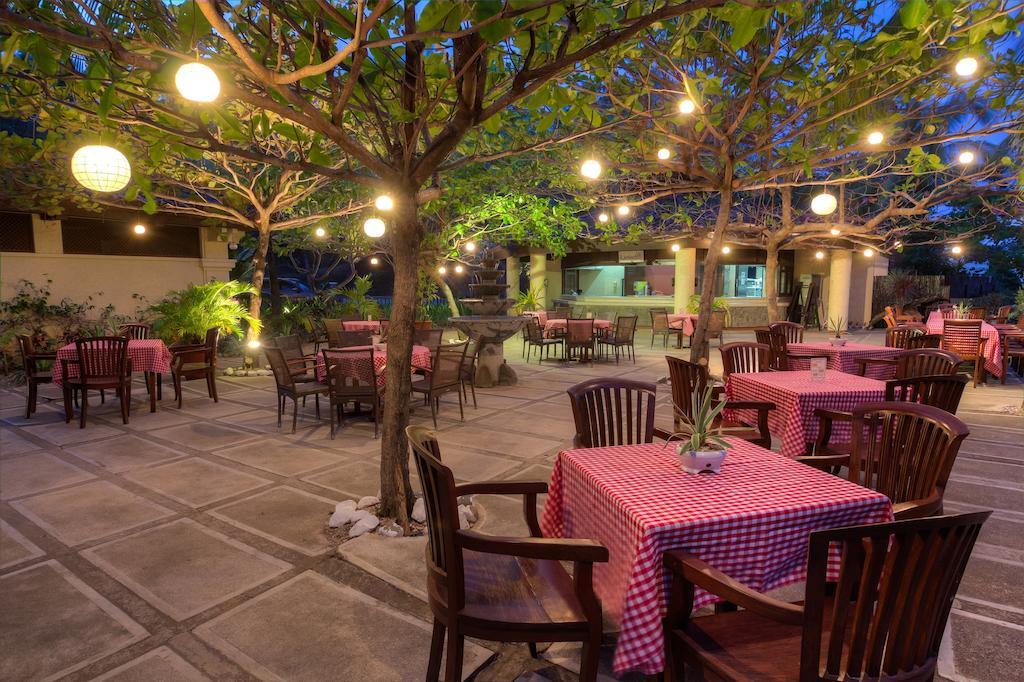 Club Punta Fuego Hotel Nasugbu Ngoại thất bức ảnh