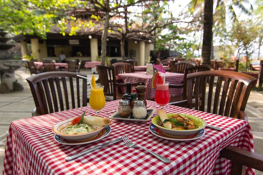 Club Punta Fuego Hotel Nasugbu Ngoại thất bức ảnh