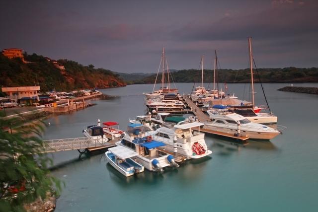 Club Punta Fuego Hotel Nasugbu Ngoại thất bức ảnh